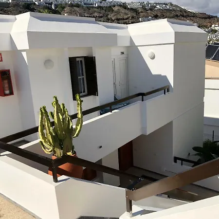 3 Minutes From Puerto Rico Apartmán